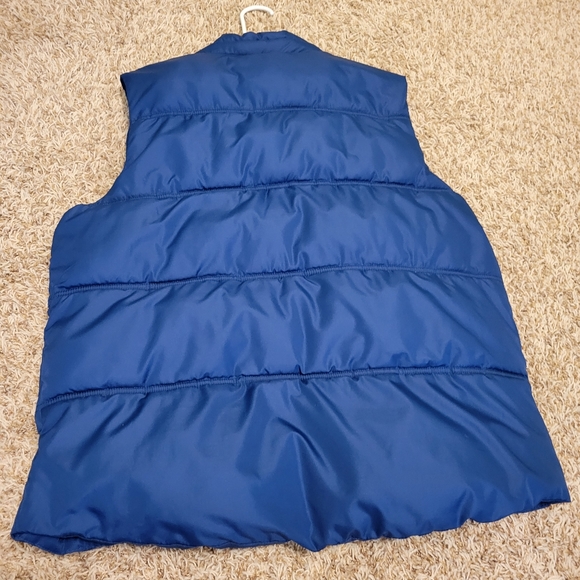Men's Merona Puffer Vest, Size L - Picture 4 of 4